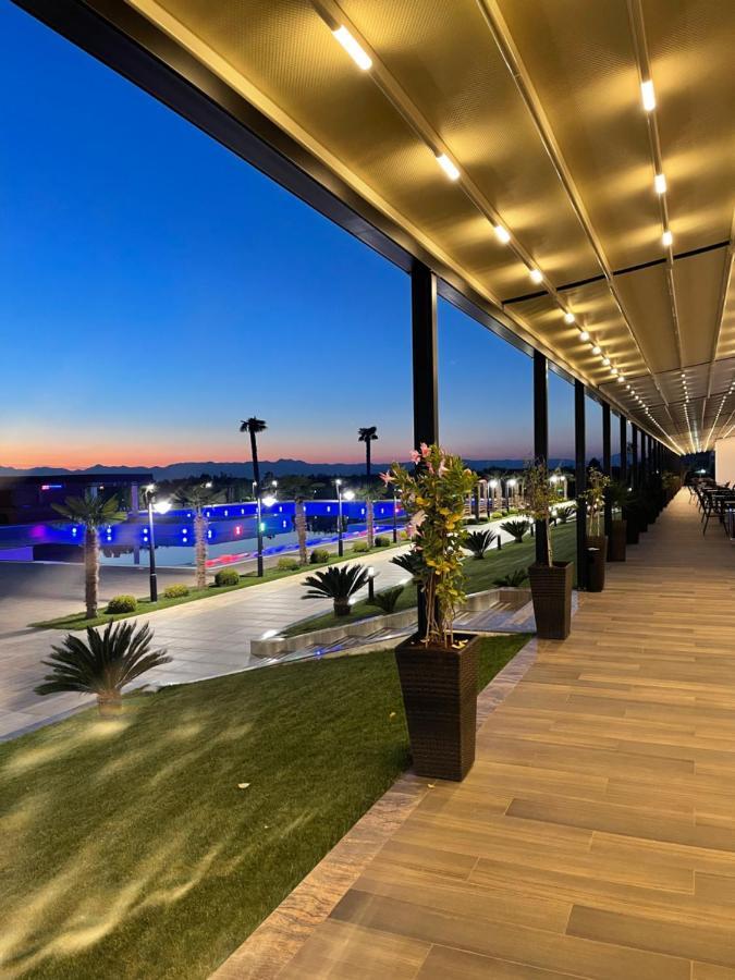 Deluxe Resort And Spa Koplik 외부 사진