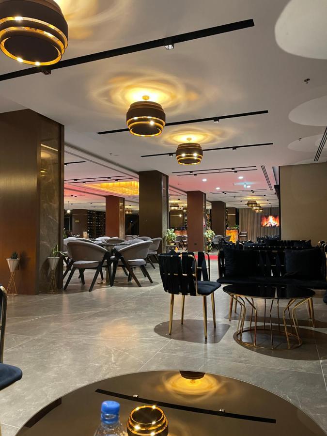 Deluxe Resort And Spa Koplik 외부 사진