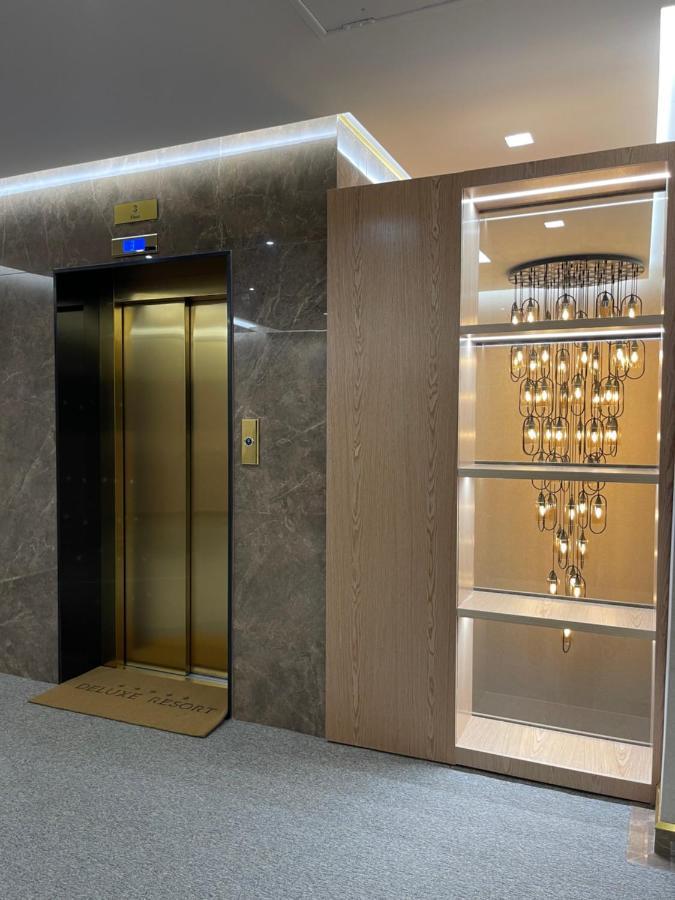 Deluxe Resort And Spa Koplik 외부 사진