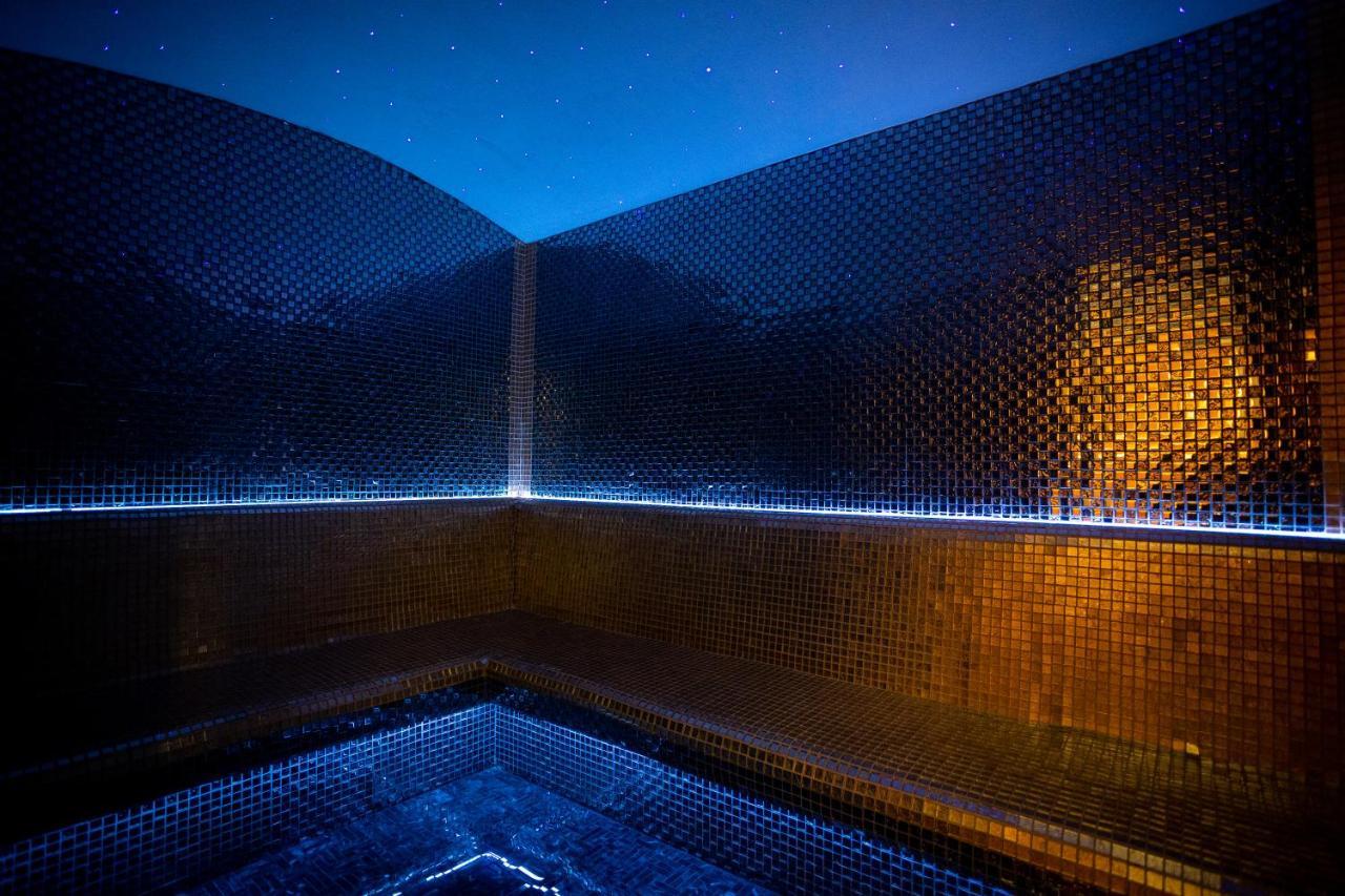 Deluxe Resort And Spa Koplik 외부 사진