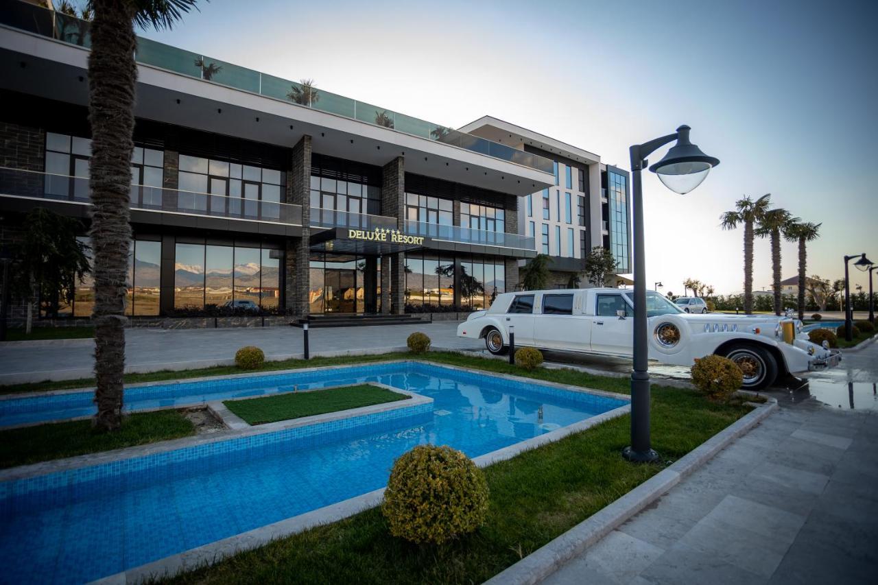 Deluxe Resort And Spa Koplik 외부 사진