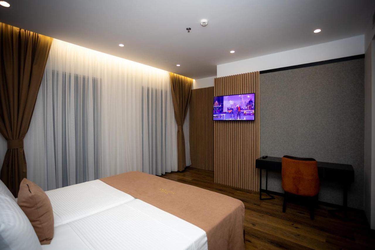 Deluxe Resort And Spa Koplik 외부 사진