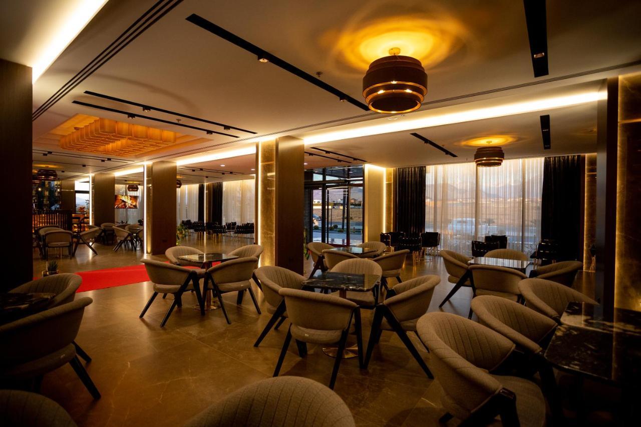 Deluxe Resort And Spa Koplik 외부 사진